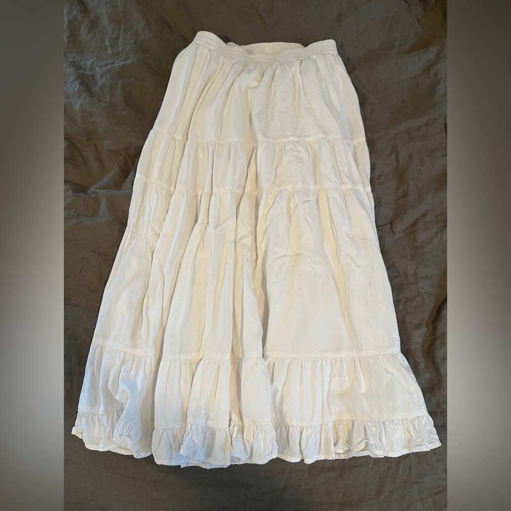 American Eagle Outfitters Tiered Maxi Skirt